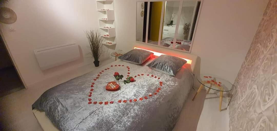 Love Rooms De La Presqu'Ile Saint-Vincent-de-Paul  المظهر الخارجي الصورة